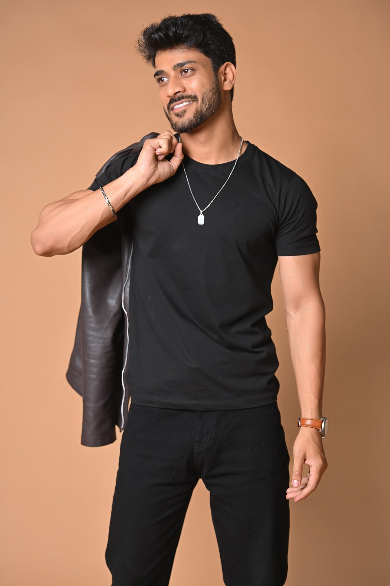 Nikhil Kubde — commercial fashion portrait